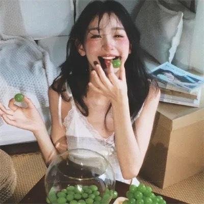 我们开始当空服员